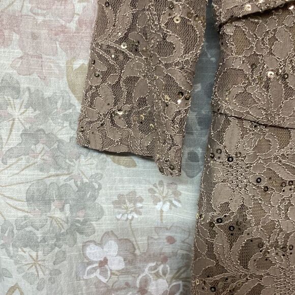 Sequined Layered Office Party Dress With Sleeves - Picture 4 of 13